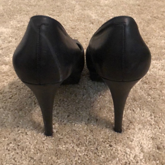 GUC BCBG platform open toe heel - Picture 2 of 5